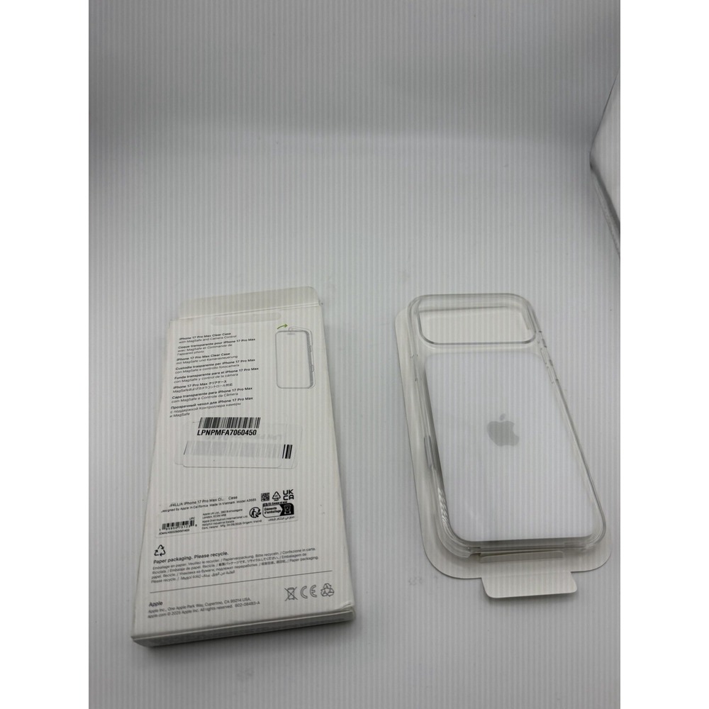 Apple iPhone 17 Pro Max Clear Case w/ Magsafe MGFW4LL/A - Clear - Picture 7 of 9